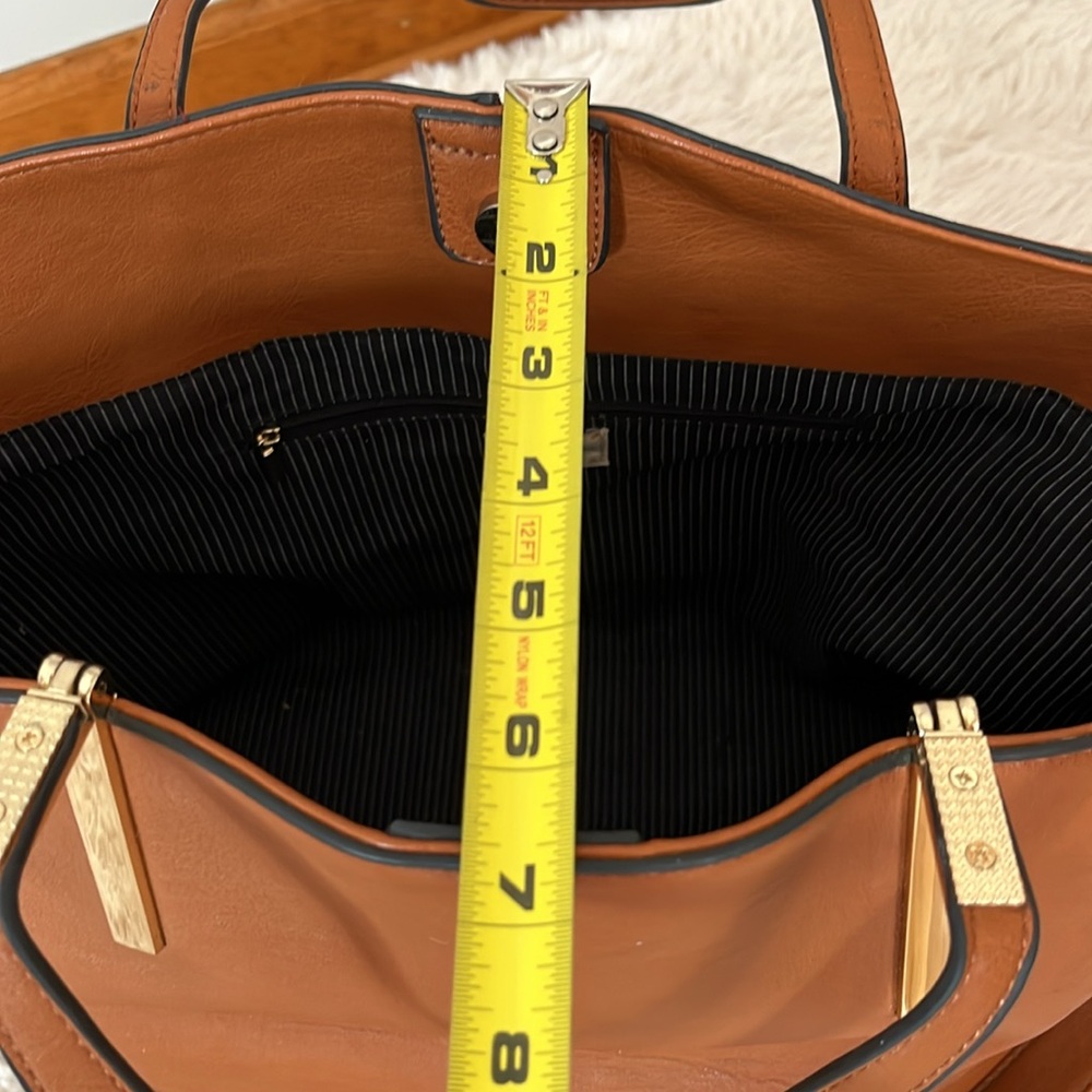 G.H.Bass & Co. Vegan Leather Tote, EUC - Picture 14 of 14